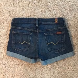 7 For All Mankind Shorts size 25